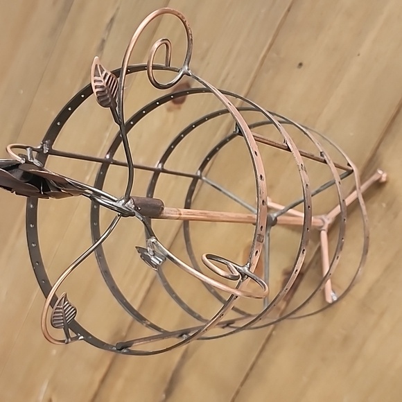 Metal Rotating Earring Stand - Floral Rustic - Picture 14 of 15